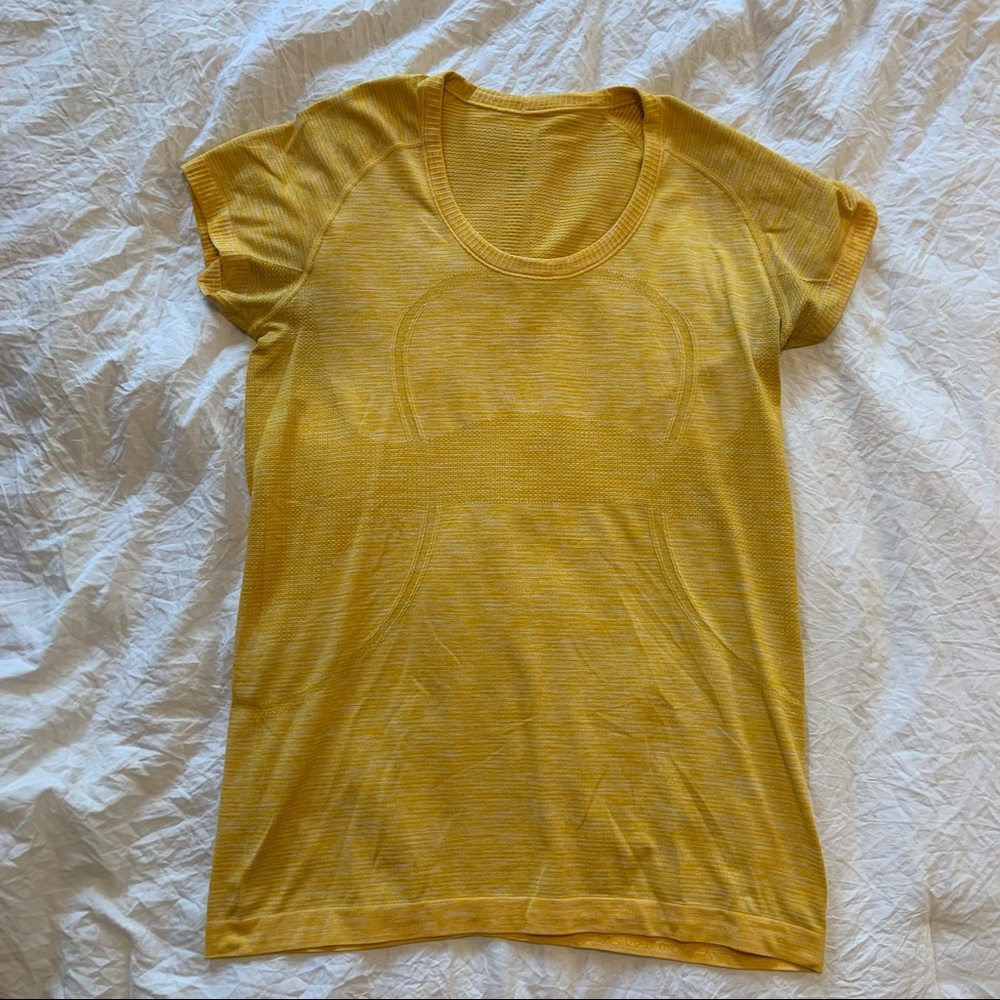 Swiftly Tech Lululemon Tee